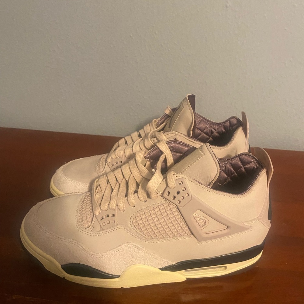 Air Jordan 4 Retro - Picture 7 of 9